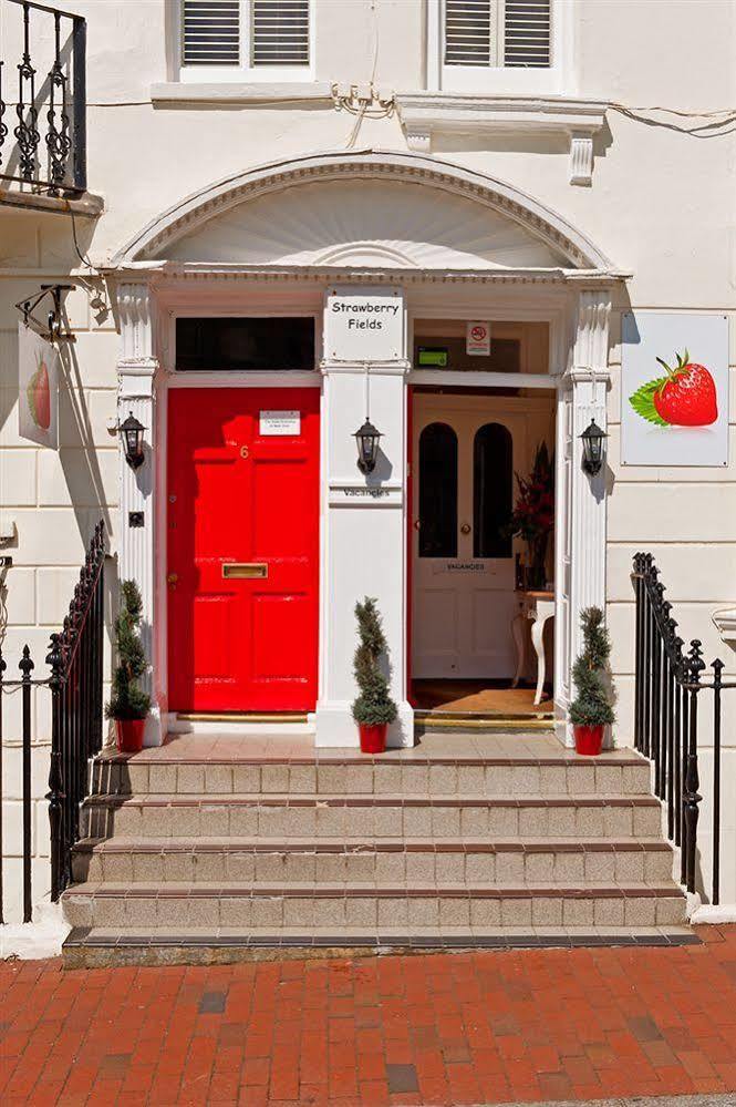 Hotel Strawberry Fields à Hove Extérieur photo